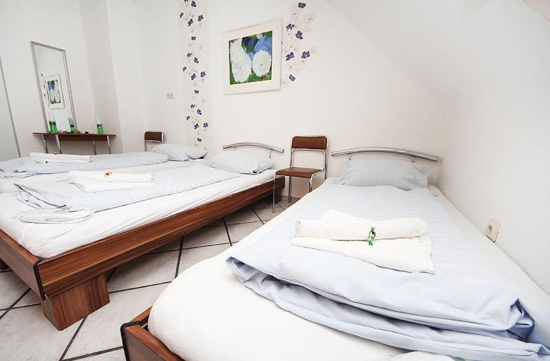 City Pension Storch II Кёльн Номер фото