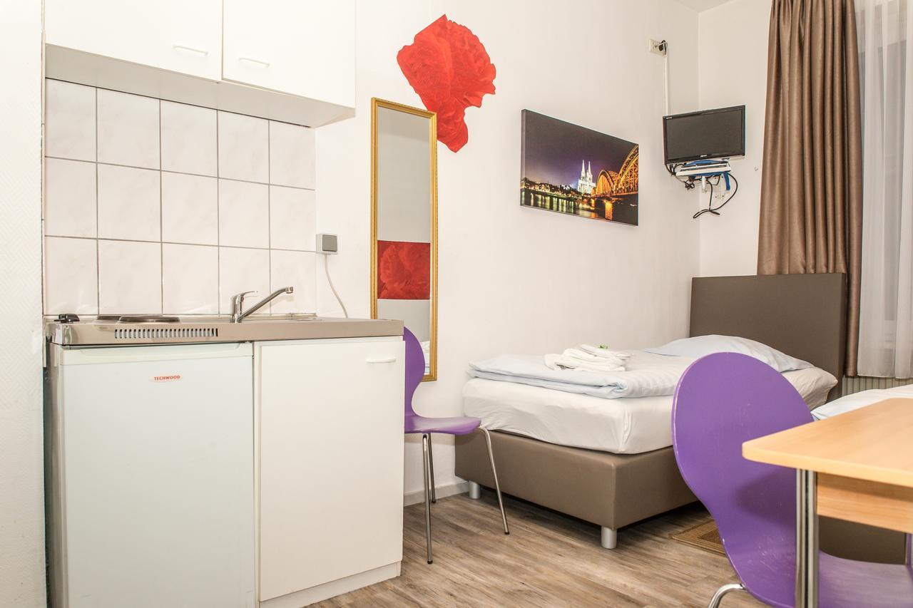 City Pension Storch II Кёльн Экстерьер фото