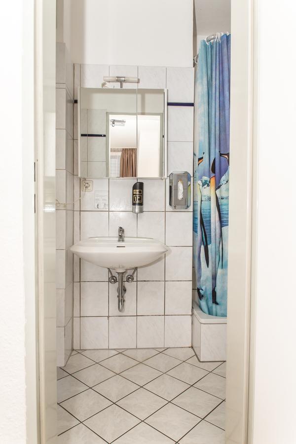 City Pension Storch II Кёльн Экстерьер фото