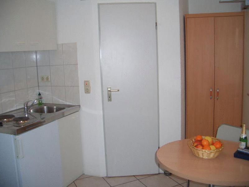 City Pension Storch II Кёльн Экстерьер фото