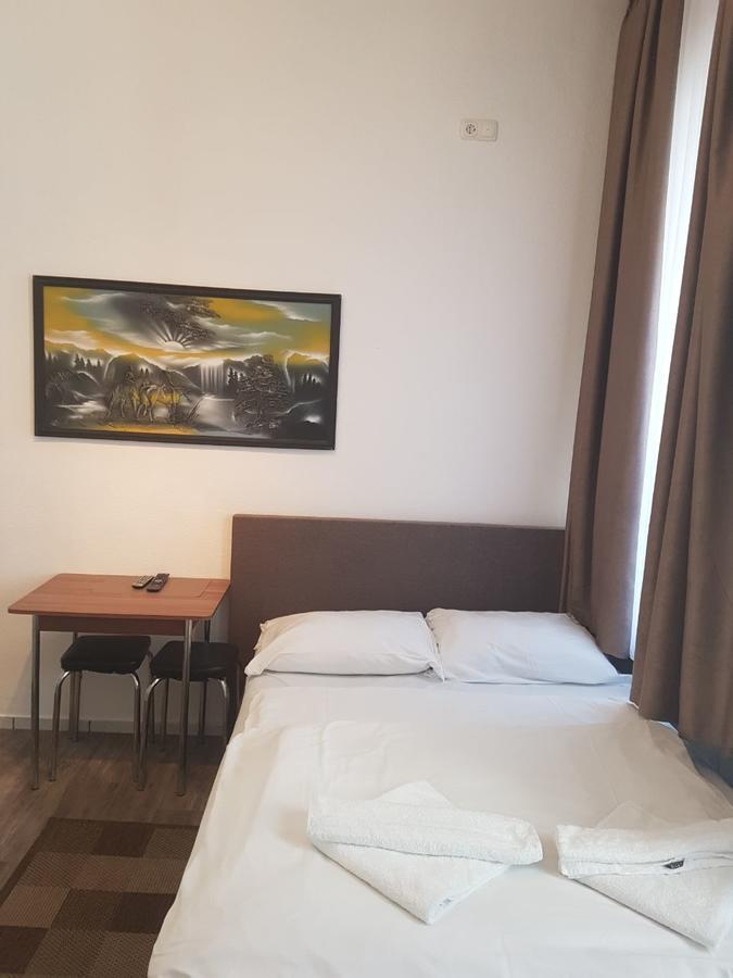 City Pension Storch II Кёльн Экстерьер фото