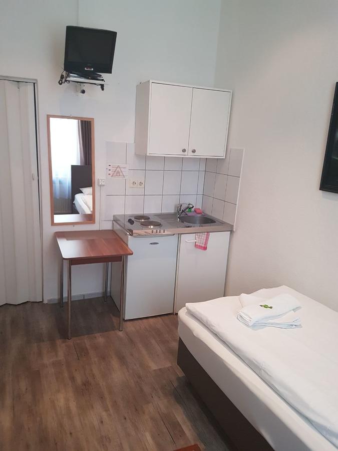 City Pension Storch II Кёльн Экстерьер фото