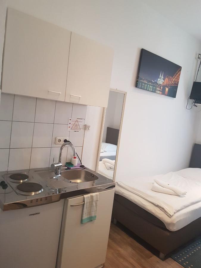 City Pension Storch II Кёльн Экстерьер фото