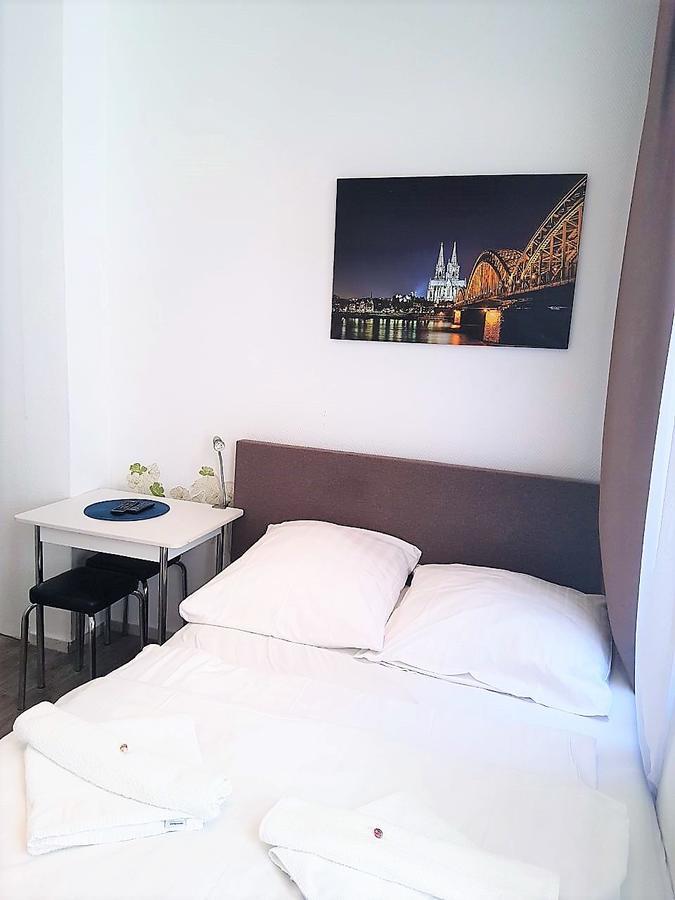 City Pension Storch II Кёльн Экстерьер фото