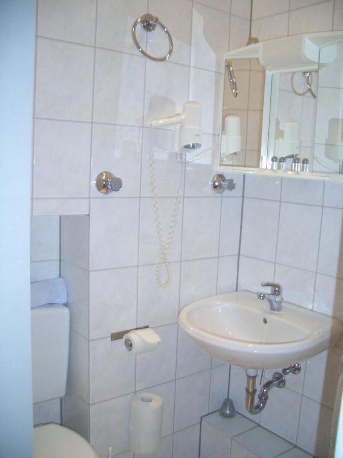 City Pension Storch II Кёльн Экстерьер фото